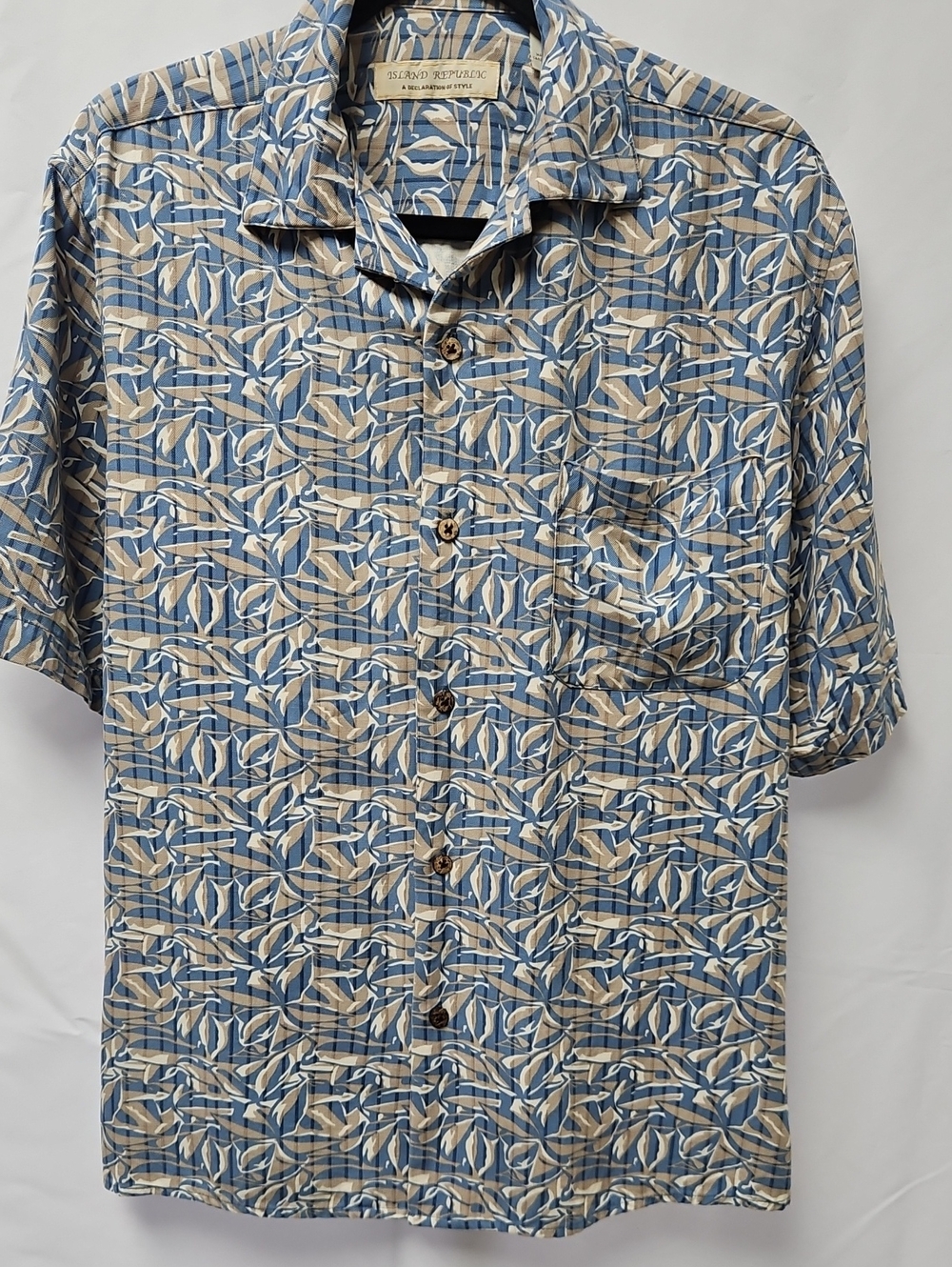Island Republic Mens S Blue Tropical Leaf Print Button Down Hawaiian Shirt